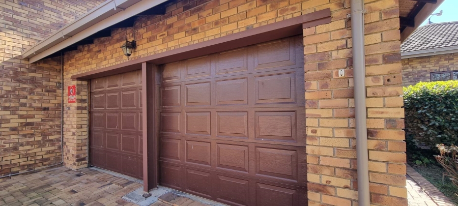 3 Bedroom Property for Sale in Baysvalley Free State